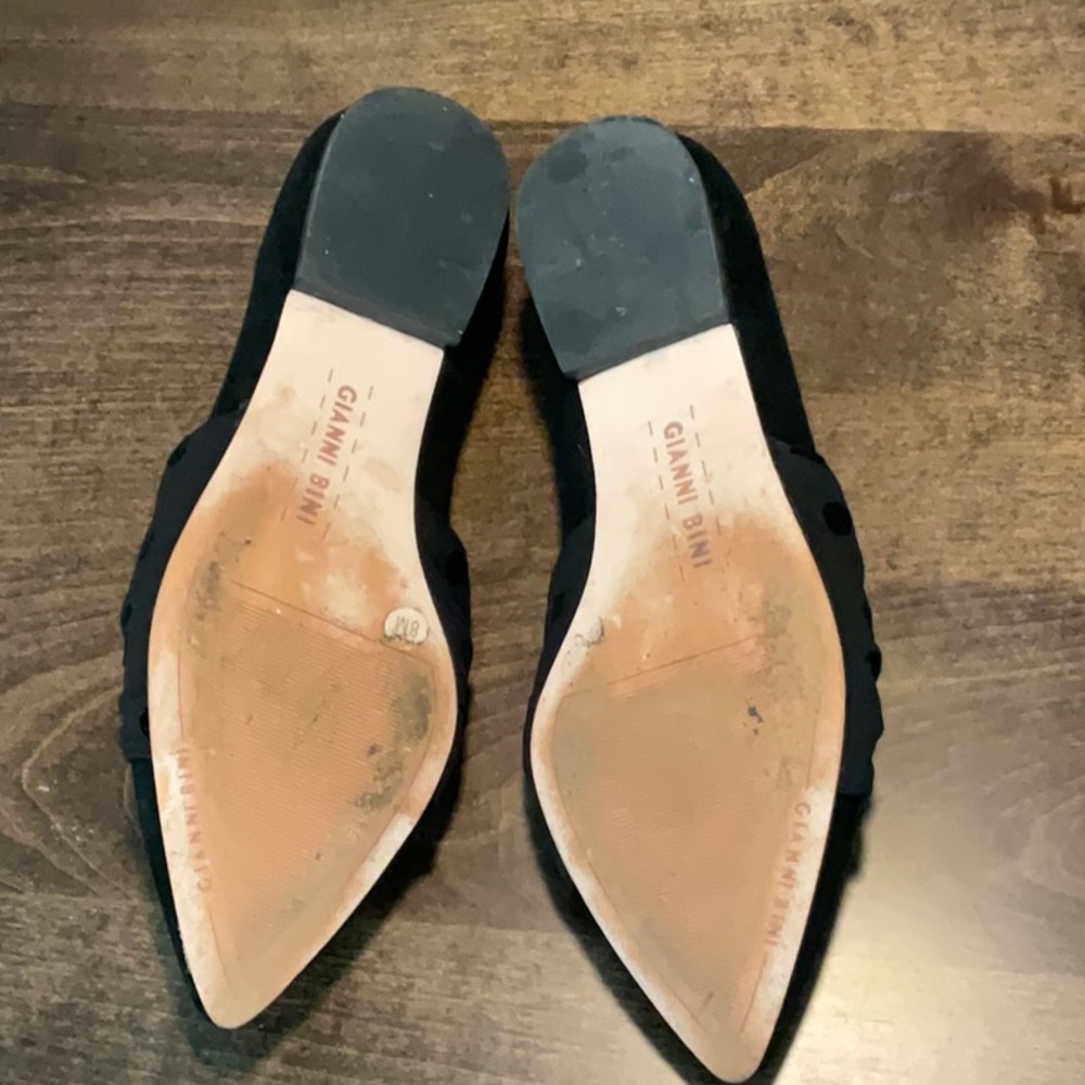 Gianni Bini Black Bow Flats - Picture 2 of 3